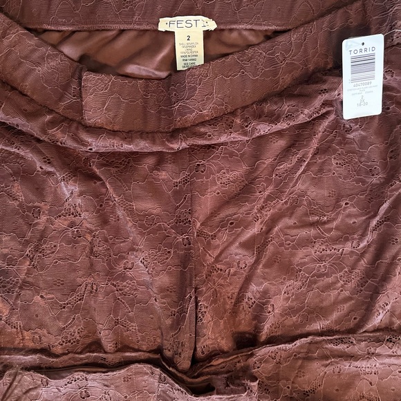 Torrid Pants Women Size 2 Brown Flared Festi Lined Lace Pull On Stretch - Picture 5 of 6